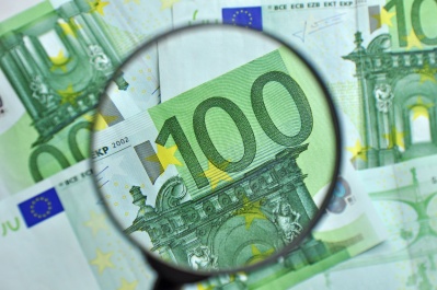 100€